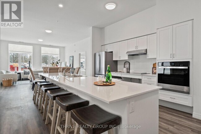 Photo du bâtiment - 373 Hill St