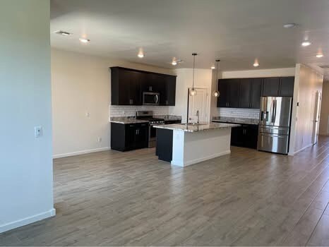 Foto del edificio - 7208 N 124th Ln