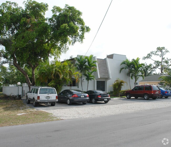 Foto del edificio - 1115 SW 2nd Ct