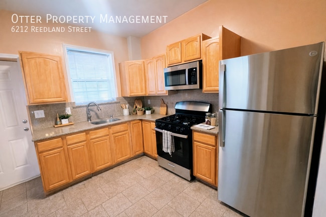 Foto del edificio - 6212 Reedland St