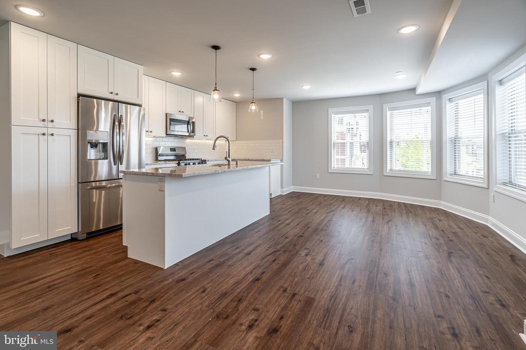 Foto principal - 2147 Christian St