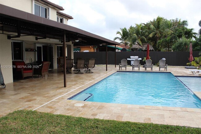 Foto del edificio - 25352 SW 122nd Ct