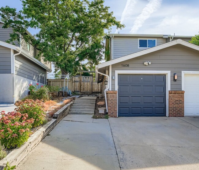 Photo - 1608 Secrest St Townhome