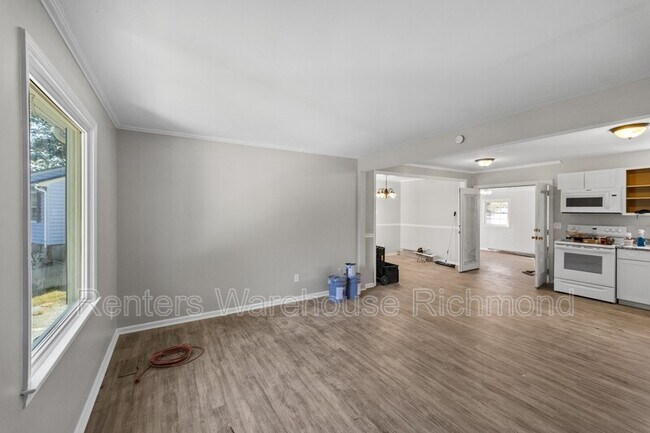Foto del edificio - 7802 Walkenhut Dr