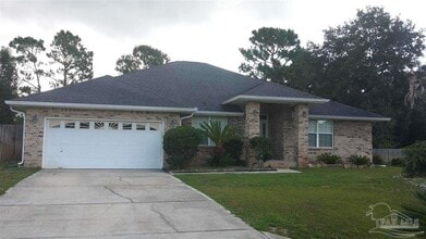 Building Photo - 2490 Vale Dr