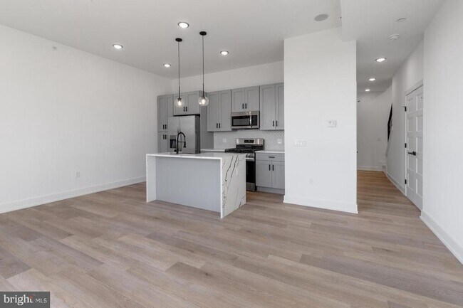 Foto del edificio - 2550 Hope St