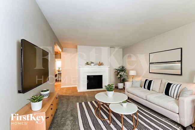 Foto del edificio - 9846 Rivermont Dr