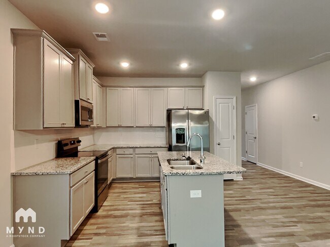 Foto del edificio - 5091 Lower Elm St