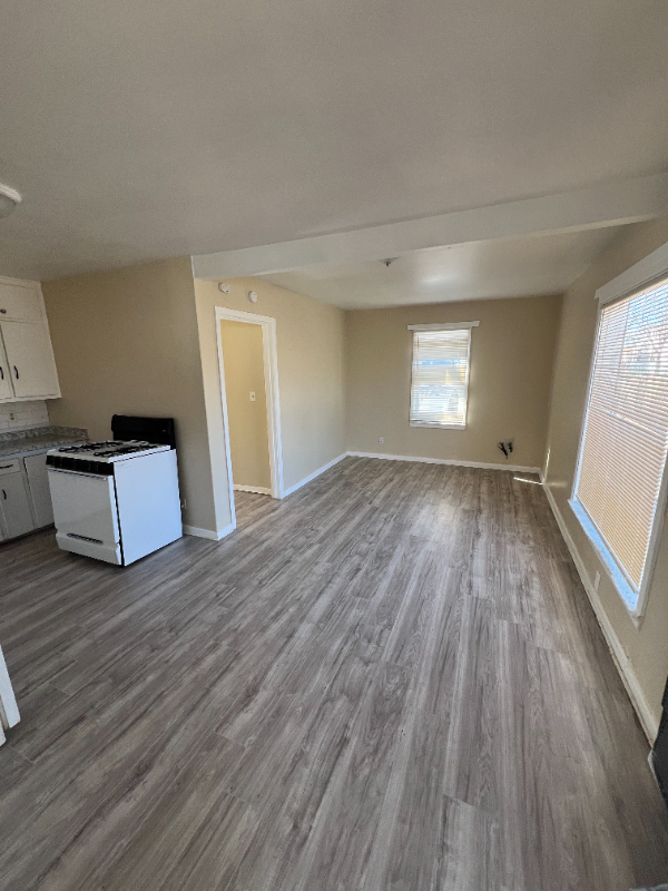 Foto del edificio - 4412 S Parker St