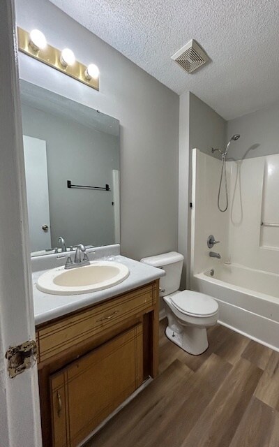 Foto del edificio - 2007 Lasalle Dr