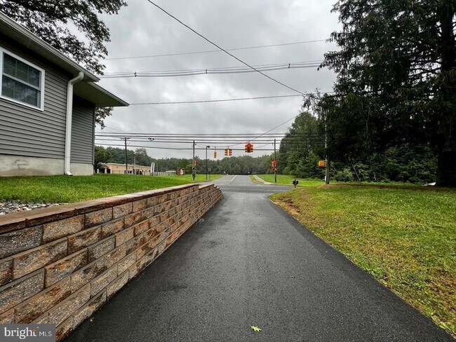 Foto del edificio - 1253 Yardville Allentown Rd