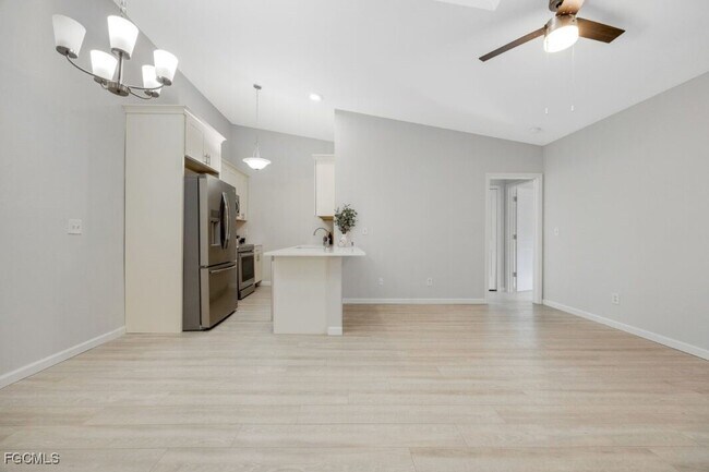 Foto del edificio - 5113 SW 15th Pl