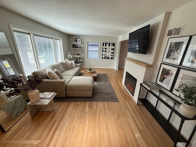 Foto del edificio - 5350 N Navajo Ave