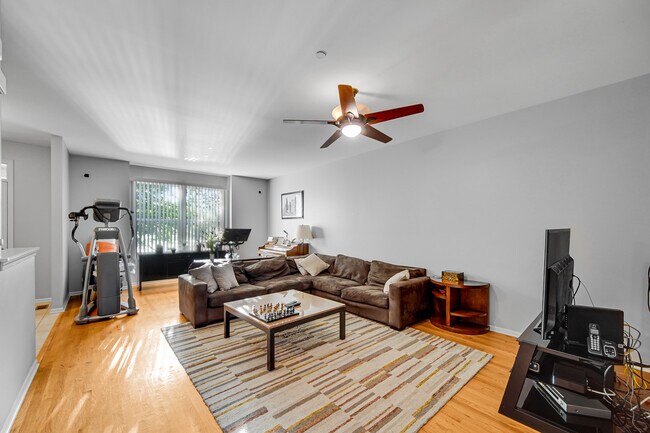 Building Photo - 1764 Lancaster Way