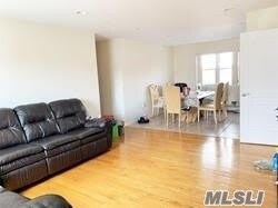 Foto del edificio - 128-15 11th Ave