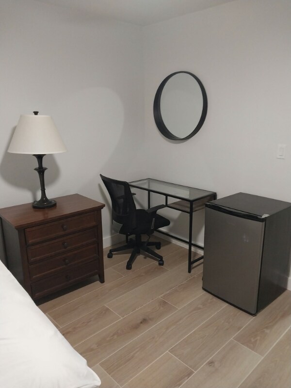 Foto del edificio - 5303 Glen Harwell Rd