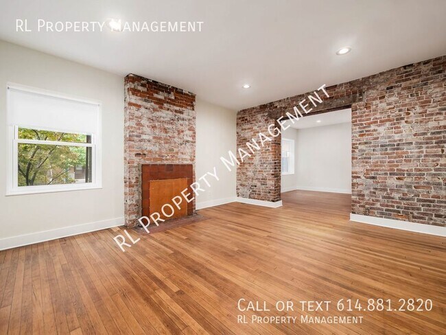 Building Photo - WAIVED APPLICATION FEE WITH SIGNED LEASE!!...