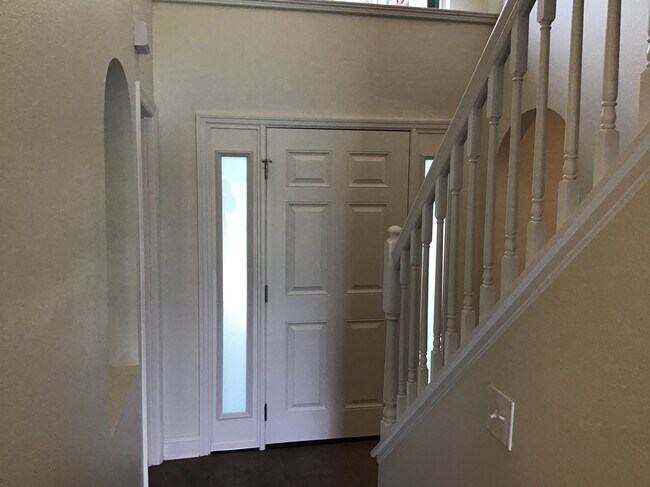 Building Photo - 4315 Stonefield Dr