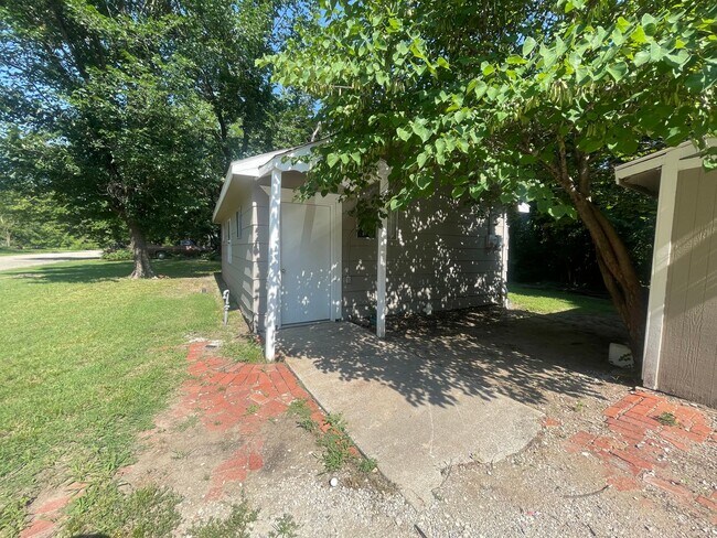 Foto del edificio - 601Fawn