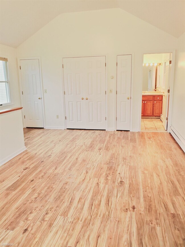 Foto del edificio - 1 br, 1.5 bath Townhome - 44 Congress St U...