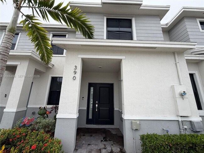 Foto del edificio - 390 NE 12th St