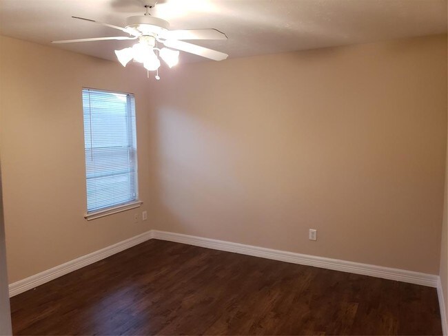 Foto del edificio - 20754 Hardwick Oaks Dr