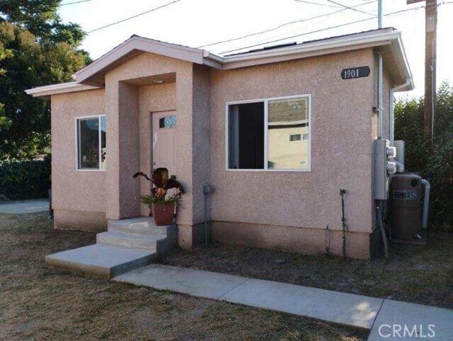 Foto principal - 1901 N Grape Ave