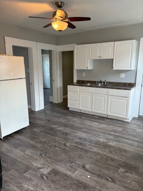 Foto del edificio - 219 Spruce St