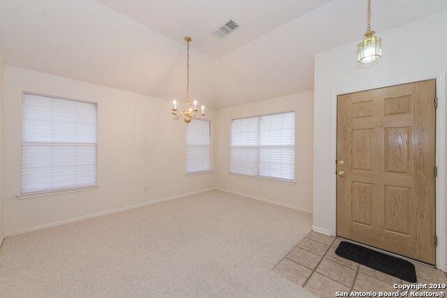 Building Photo - 13839 Bent Ridge Dr