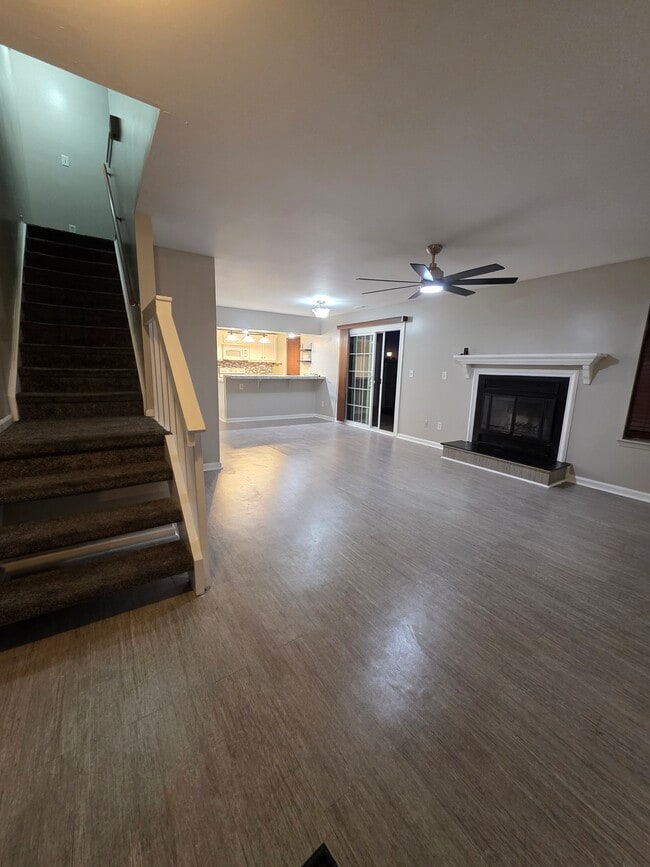 Building Photo - 283 Ferdinand Cir