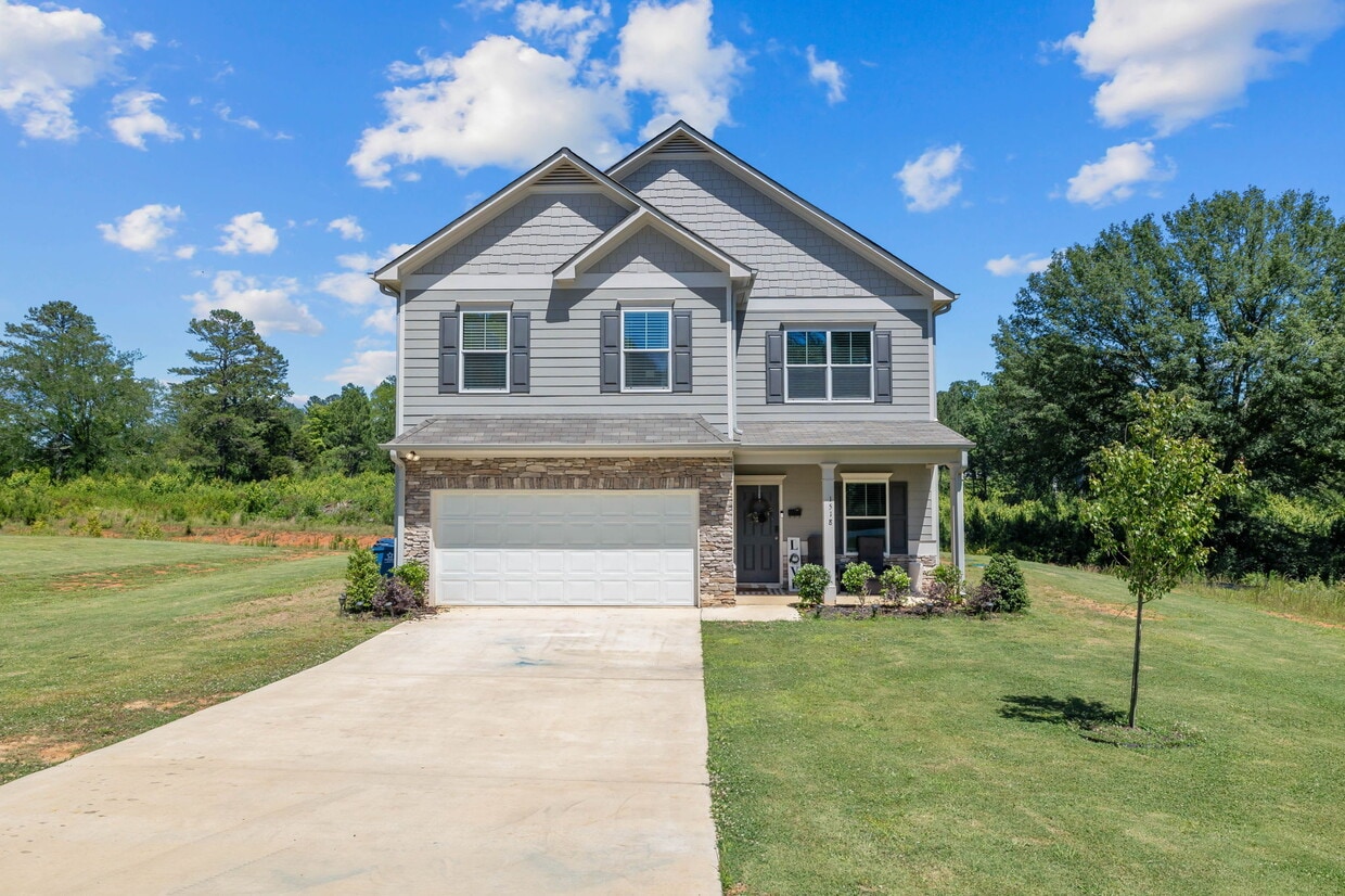 Primary Photo - 1518 Valley Brook Dr SW