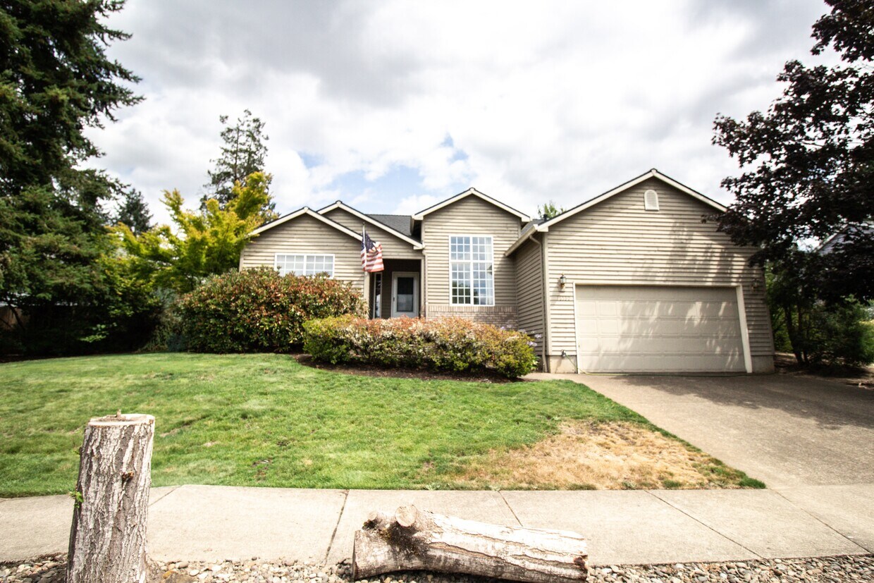 16530 Noble Dr, Oregon City, OR 97045 House for Rent in Oregon City