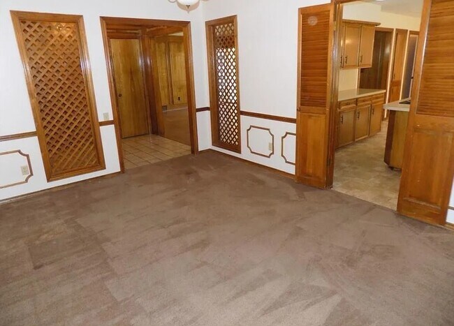 Foto del edificio - 513 Woodhollow Dr