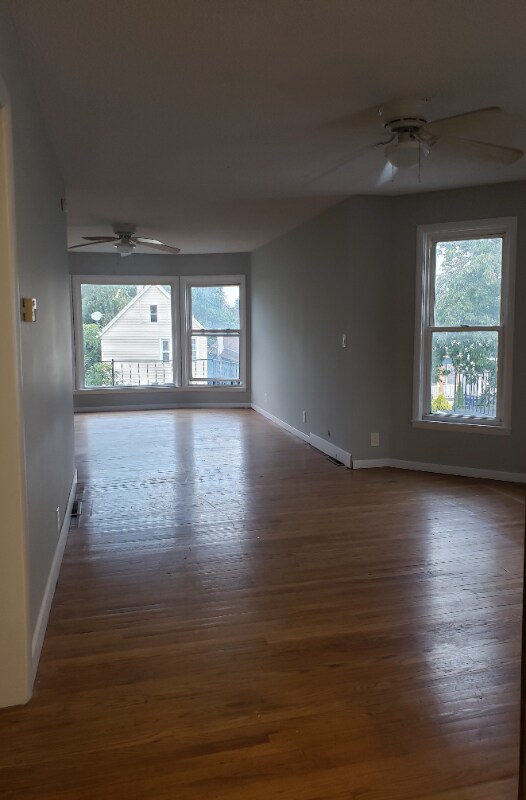 Building Photo - 858 Prospect Ave