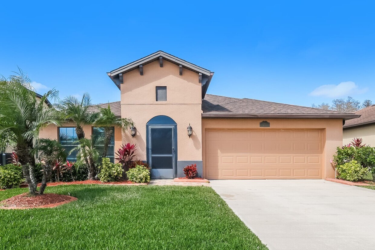 Foto principal - 2721 Eagle Cliff Dr