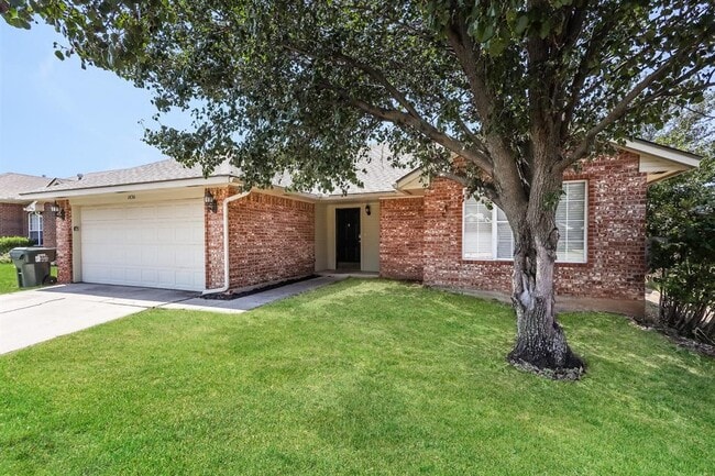 Building Photo - 1836 Parkridge Dr