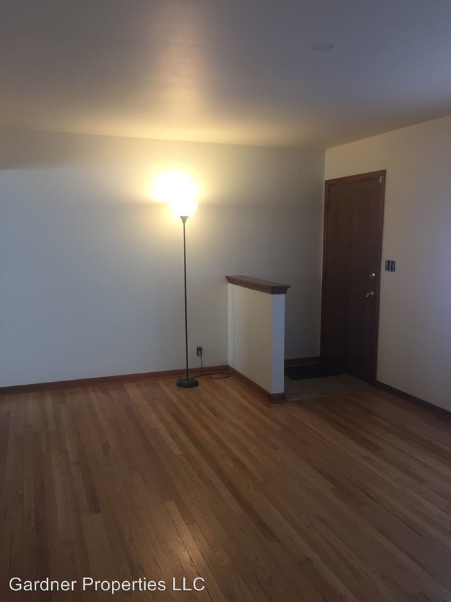 Foto del edificio - 8609 W Mill Rd