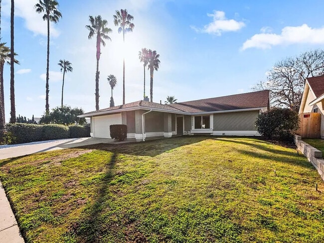 Photo - 23000 Vose St (West Hills, CA) House
