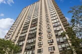 Building Photo - 1313 N Ritchie Ct