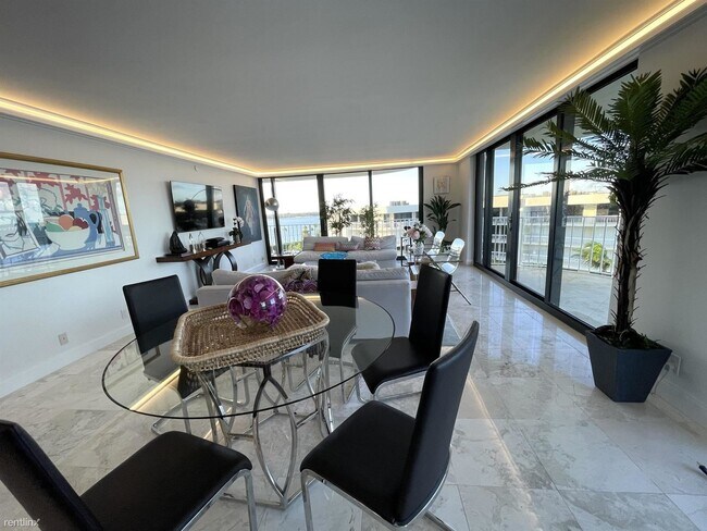 Building Photo - 2 br, 2 bath Condo - 3360 S Ocean Blvd # 6