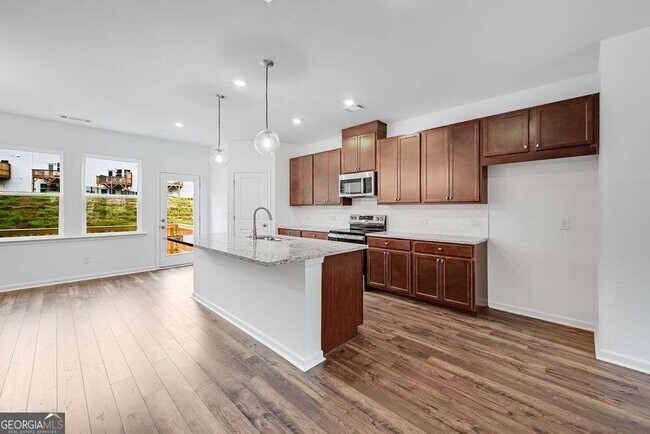 Foto del edificio - 3192 Eastham Run Dr