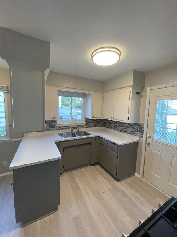 Foto del edificio - 4148 S Herman St