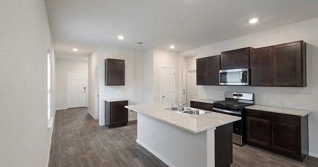 Building Photo - 4843 Vogesite