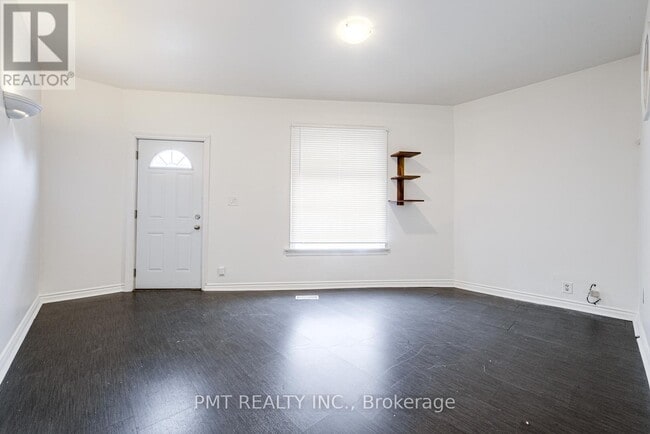 Building Photo - 2045 Davenport Rd