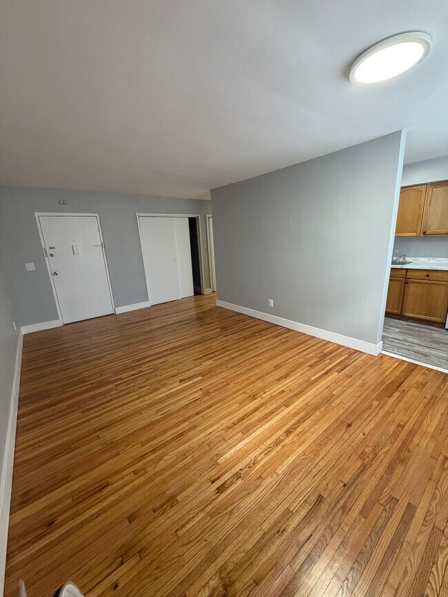 Building Photo - 2428 St Georges Ave