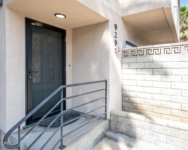 Foto principal - 929 S Marengo Ave