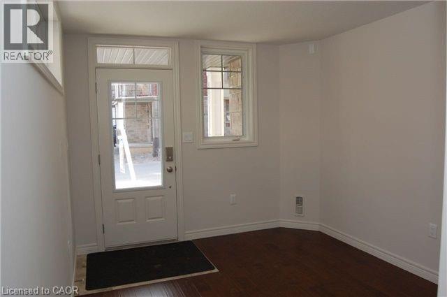 Building Photo - 14 Whaley Ln