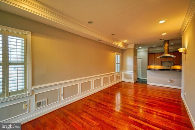 Building Photo - 3537 New Hampshire Ave NW