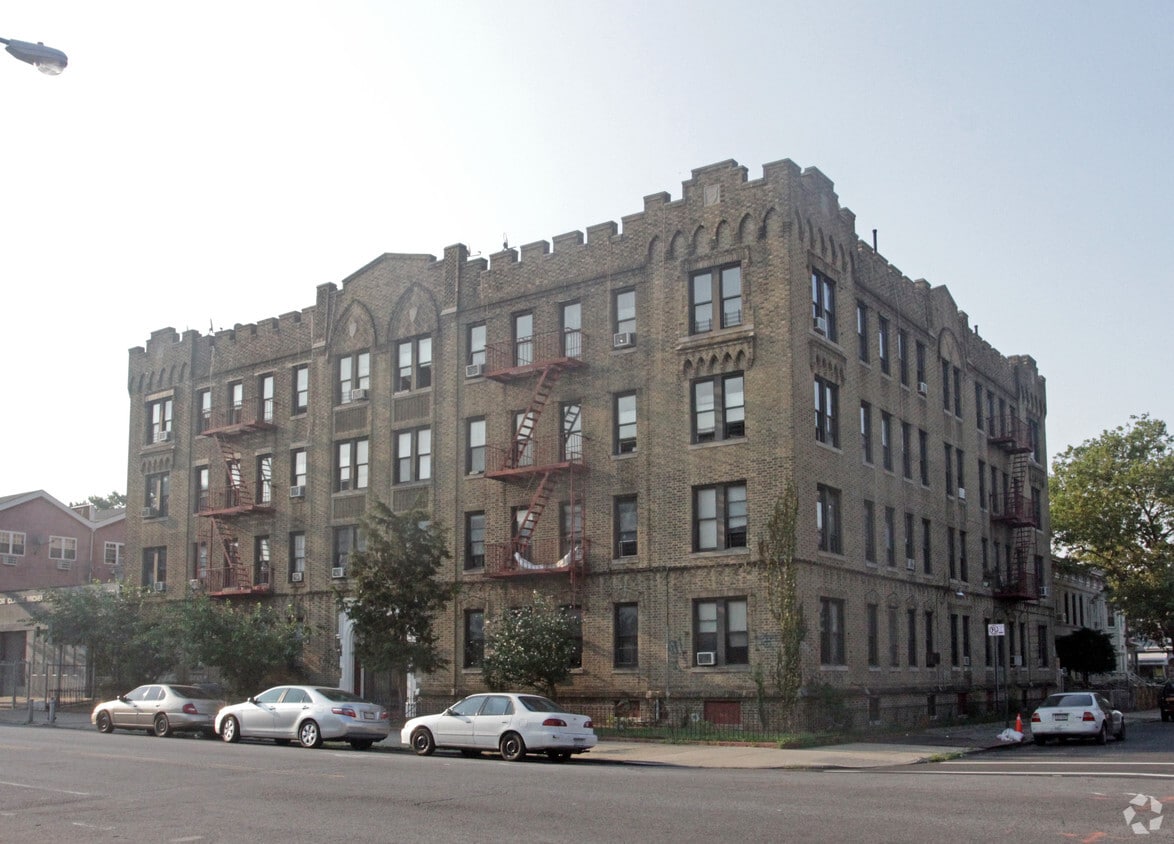 2802 Clarendon Rd, Brooklyn, NY 11226 Apartments in Brooklyn, NY