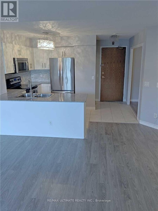 Building Photo - 1730 Eglinton Ave E